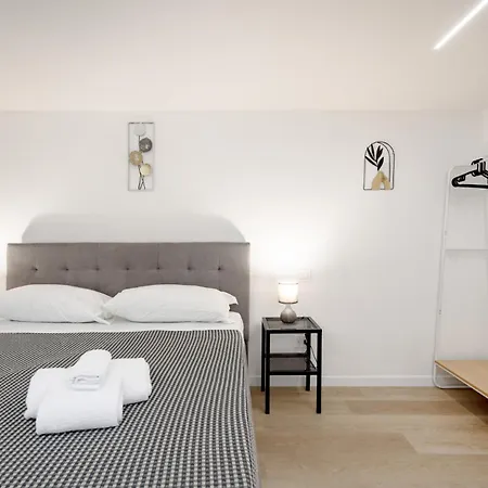 Casa Di Lu - Urban Modern * Bari