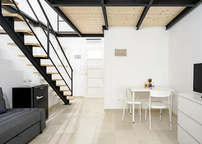 Casa Di Lu - Urban Modern * Bari